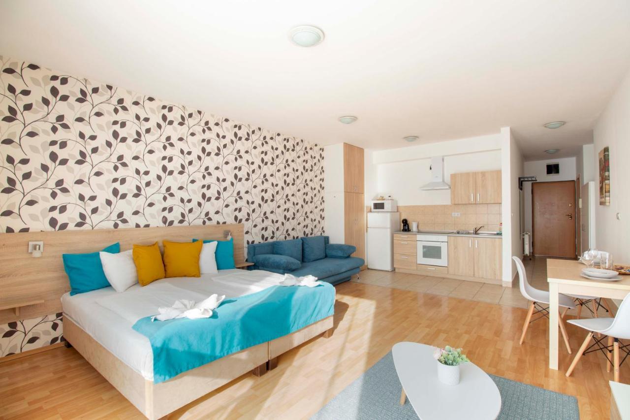 Star Apartments With Free Parking Будапеща Екстериор снимка